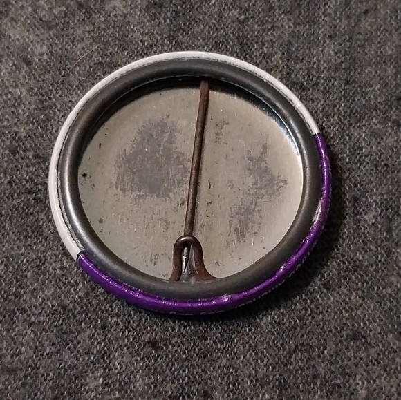 Vintage 1988 American Gag Bag Collectible Button Pin Smiley Face Fantasy Lover - Picture 2 of 3